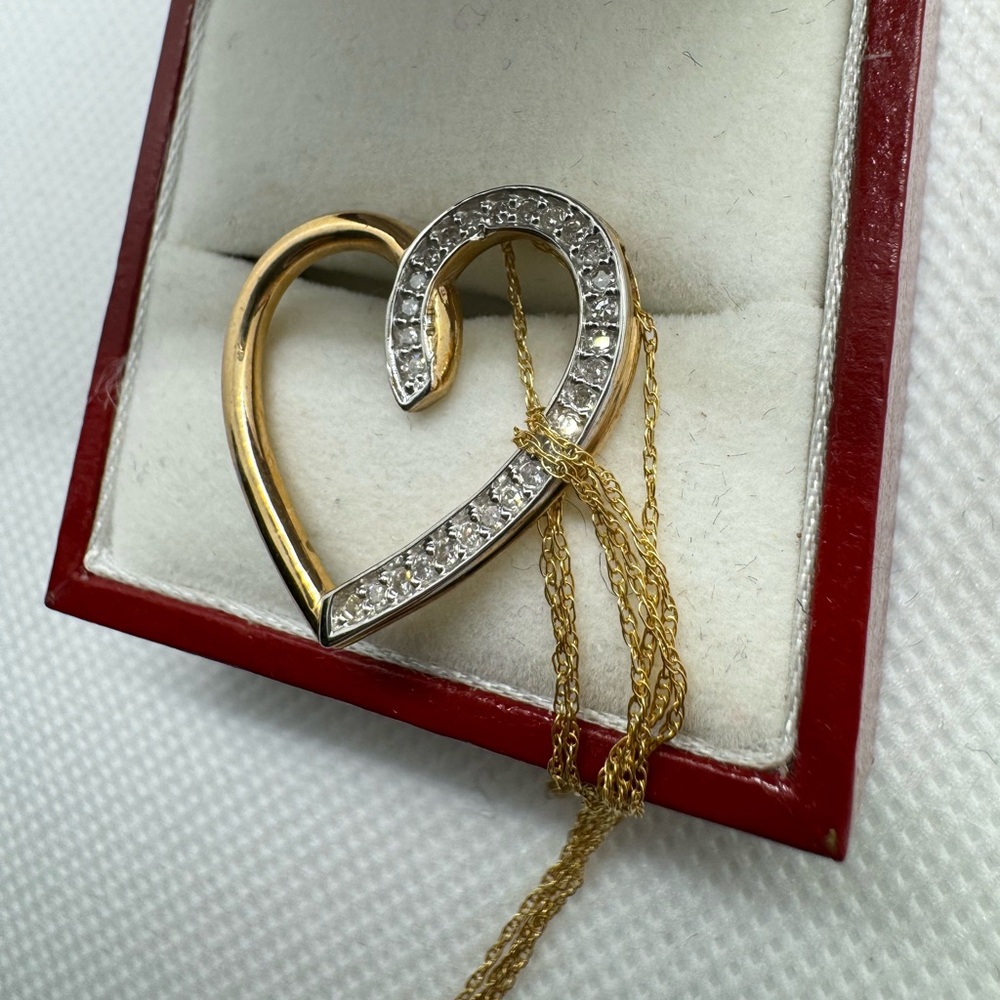 10 K genuine diamond necklace with 10k chain